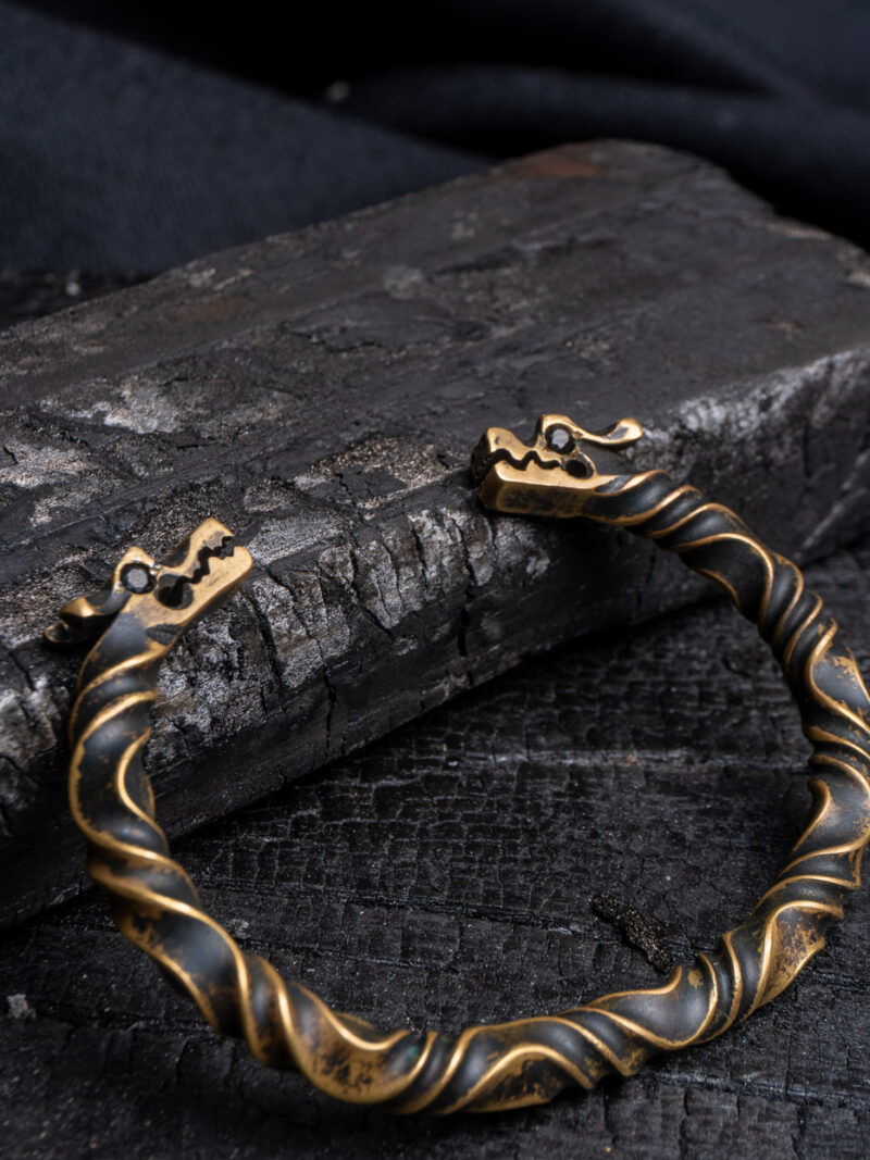 Bracelete Dragão torção